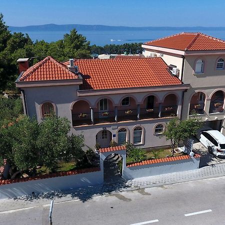 Villla Brigitte Tucepi Apartment Luaran gambar