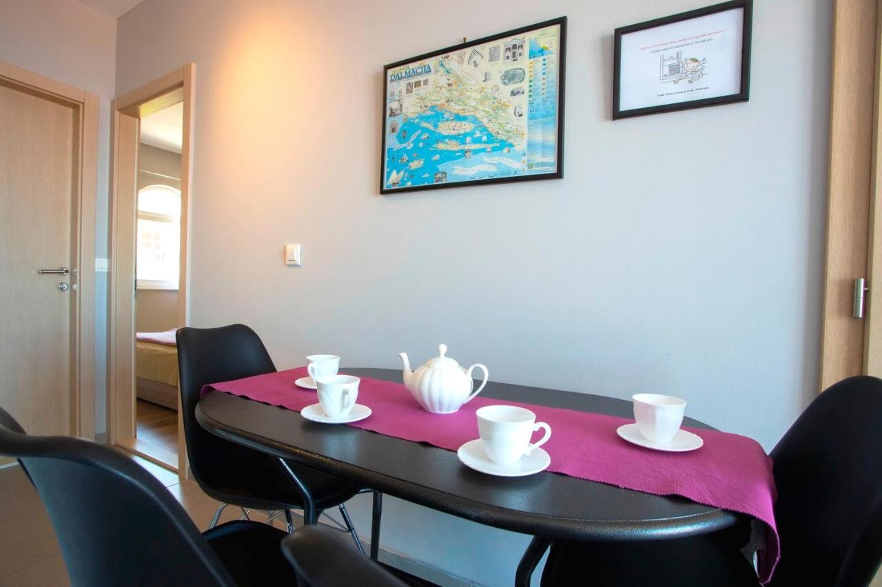 Villla Brigitte Tucepi Apartment Luaran gambar